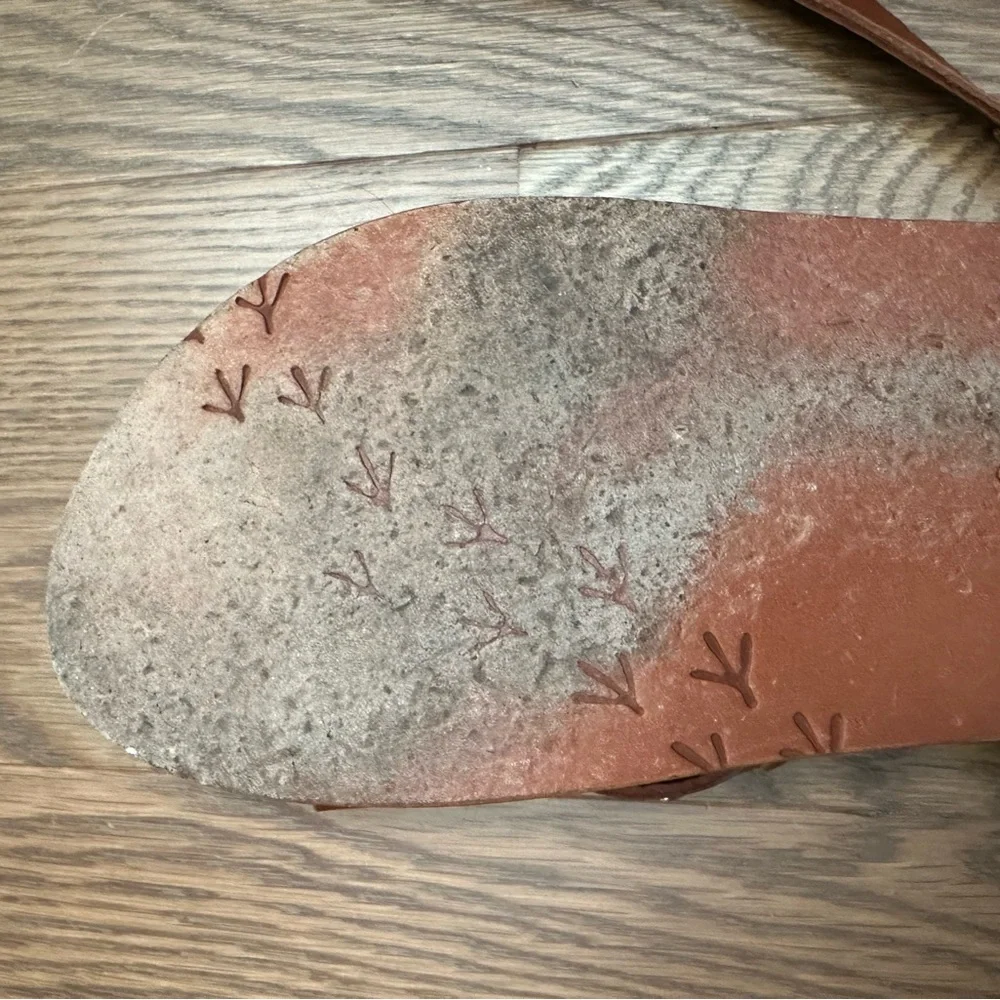 Beek Lorikeet Sandal - Picture 5 of 6